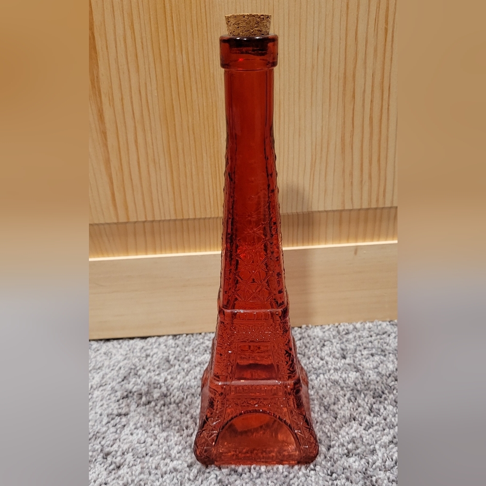 🎃Red Glass Eiffel Tower Bud Vase